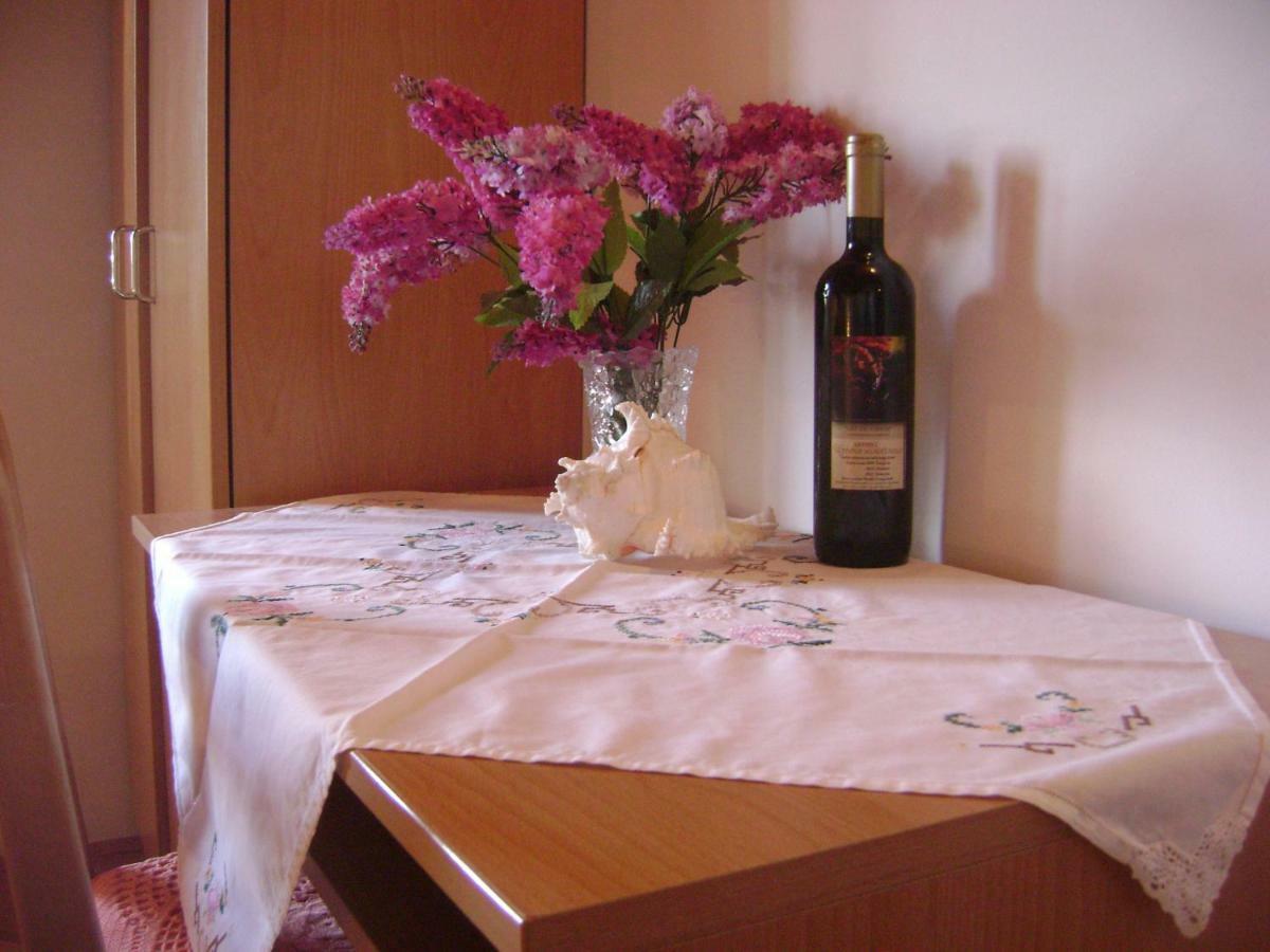 Apartment Andriuci ซัฟทัท ภายนอก รูปภาพ