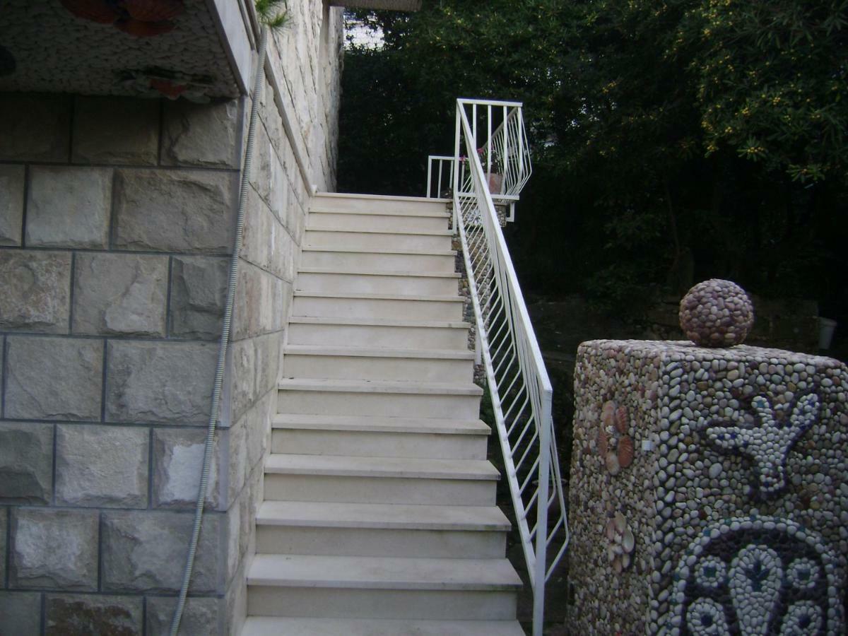 Apartment Andriuci ซัฟทัท ภายนอก รูปภาพ